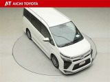 両側パワースライドドア付きだから、狭い駐車スペースなどでの乗り降りラクラク♪小さなお子さまのいるご家庭には嬉しい装備です。