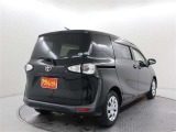 私共のお車は全て、ご納車前にトヨタの整備工場でプロの整備士が点検又は車検整備を行いお渡し致します、安心してお乗りください。