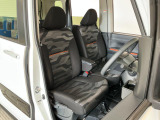 【運転席・助手席】内装ルームクリーニング済みです。しっかり綺麗にしていますので、是非、お確かめください。車に自信があるからこそ、是非一度ご来店頂き内外装も見てもらえると幸いです。