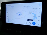 10インチのディスプレイオーディオ装着です。スマホとの通信で様々なサービスが楽しめます。TV視聴にも対応しています。