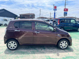 気になる車はタッチの差で売れる事が多々ありますのでお電話ください。その後ご契約頂き必要な書類のやりとりは郵送で可能です。
