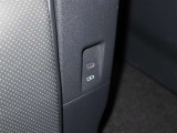 充電コードなど電源ソケットもついています。