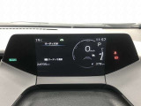 「メーターパネル」です。視認性に優れ、見やすい位置に配置がされています。