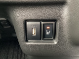 運転席にはシートヒーターが装備されていますので、寒い冬の日でも快適なドライブをお楽しみいただけます!