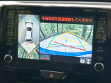 【パノラミックビューモニター】専用のカメラにより、上から見下ろしたような視点で360度クルマの周囲を確認することができます☆死角部分も確認しやすく、狭い場所での切り返しや駐車もスムーズに行えます。