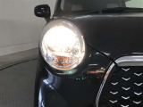 可愛いライトが特徴のお車です。