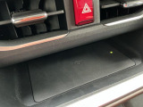 室内に特に気になる使用感はありません。ハンドルの指のかかるところも良好です♪