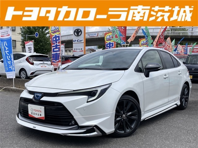 カローラ 1.8 ハイブリッド W×B