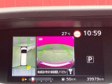 アラウンドビューモニター付きですので、車庫入れも楽々です。