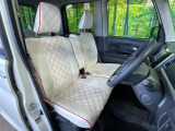 運転席シート廻りは使用感も少なく、良好な状態となっています。丁寧に使われていたことがよくわかりますね。