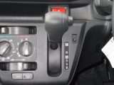 必要な費用を分かりやすく安心してお車を選べるよう表示は支払い総額とし各種税金や自賠責なども含まれております。栃木県のナンバー取得の総額料金で栃木県以外のお客様は別途費用が発生しますのでご容赦ください。