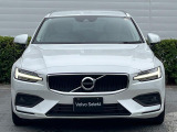 全国のVOLVOからお取り寄せが可能※!遠方の店舗に展示してあるクルマが気になる場合も、最寄りの店舗でご購入ただくことが可能です!是非私たちに要望をお聞かせください!※別途費用