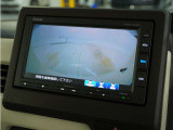 ◆バックカメラ◆リバースにするだけで映ります、後方の安全確認や、狭い駐車場での車庫入れ、雨の日や夜間など視界の悪い時に便利です!安全にバックする為には欠かせない装備です。