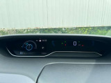 安全機能はメーターから変更可能です