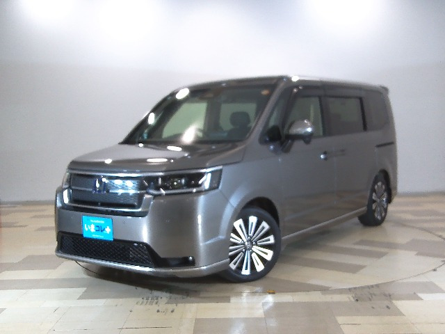 ステップワゴン  2.0 e:HEV スパーダ プレミアムライン