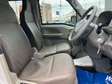 運転席シートです。