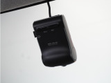 ◆ドライブレコーダー◆映像・音声などを記録する自動車用の装置です。 もしもの事故の際の記録はもちろん、旅行の際の思い出としてドライブの映像を楽しむことができます。
