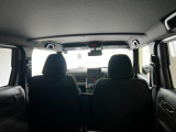 車内は明るくて見通しが良く、初めての方でも運転しやすい印象です♪