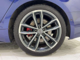 Audiのインテリアはエクステリア同様、優れたデザイン性とクオリティ、そして機能性を兼ね備えていることで世界中から支持されています。