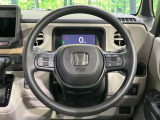 【ステアリングスイッチ】運転中、前方から目線をそらすことなく、オーディオ等の操作が可能な便利機能!安心&快適なドライブを演出してくれます♪