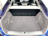 ●トランクルーム:趣味が広がる収容スペース!これだけの広さがあればお買い物やレジャーなどにも最適です!使用感も少なくきれいな状態を維持しております。