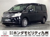 色々な装備がついた、8人乗りガソリン車のステップワゴン Gコンフォートセレクションです。