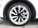 ご納車時には点検整備後の結果をご確認頂けるよう『点検整備記録簿』を発行し、丁寧にご説明差し上げます。