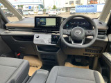 納車から1ヶ月を目安に無料点検を受けていただけます。(最寄りの日産のお店でも可能です)