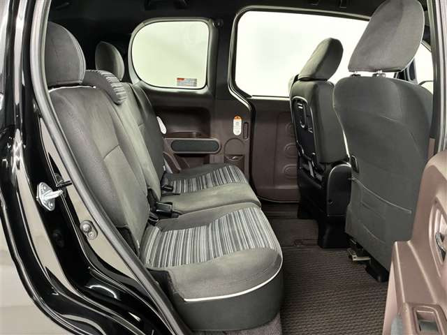 トヨタ スペイド 1.5 F クイーン の中古車詳細 (38,000km, ブラック