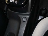 ドライブモードスイッチ付きです!普段はSTANDARD、燃費を重視するならECO、高速道路や加速が欲しい場面ではSPORTがおすすめです!
