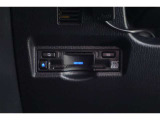 ETC2.0車載器を装備していますので、高速道路の料金所をスムーズに通過。料金もお得になる場合があります。