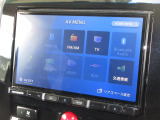 ナビゲーションはパイオニア8インチメモリーナビ(AVIC-RL91D)を装着しております。AM、FM、CD、DVD再生、Bluetooth、音楽録音再生、フルセグTVがご使用いただけます。