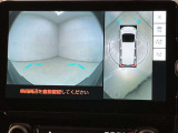 全周囲カメラ付きで車庫入れも安心ですね。
