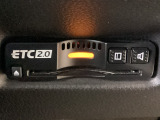 【ETC車載器】もはや必須アイテムのETCを搭載!高速道路のご利用時にとても便利!わずらわしい料金所での現金支払いが不要となりスムーズに通過できます♪