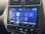 ブルートゥースに接続することにより、スマホに入ったお気に入りの音楽を車内で楽しむことができます♪あると本当に便利な機能になっています!