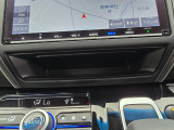 小物収納スペースも確保しており、車内をすっきり保てます。