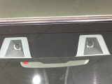 【スズキ セーフティサポート】走行中に前方の車両等を認識し、衝突しそうな時は警報とブレーキで衝突回避と被害軽減をアシスト。より安全にドライブをお楽しみいただけます。