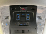 【パワーバックドア】スマートキーや運転席のボタンを押すだけでリアゲートが自動で開閉します!荷物を持っている時や、高い位置にあるバックドアを閉める際に便利な機能です♪