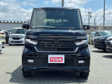当店は最新鋭の設備を完備した大型工場併設店です☆車検・点検などオーナー様の信頼を得られるよう日々整備士達は努力を欠かしません。ハイブリッドに関する知識や診断機など確りご用意し安心をお届けします☆