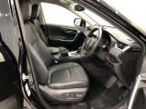 【運転席・助手席】です!実際お座りいただくのが分かりやすいと思いますので、ぜひお気軽にご来店ください♪状態もいいですよ☆