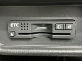 ETC付きで高速道路をノンストップ・キャッシュレスで利用出来ます!スマートインターの出入りも利用可能でとても便利です!