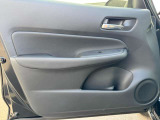 お車をお探しのお客様、ご購入までの流れや疑問点など一つ一つ丁寧にご説明させていただきます。 お客様にご納得頂ける一台を一緒にお探しいたしますので、当店へ是非どうぞ!