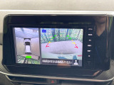 【アラウンドビューモニター】専用のカメラにより、上から見下ろしたような視点で360度クルマの周囲を確認することができます☆死角部分も確認しやすく、狭い場所での切り返しや駐車もスムーズに行えます。