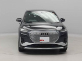 Q4スポーツバックe-tron 45 Sライン 