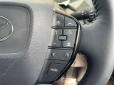 レーダークルーズコントロール!高速道路の運転も楽々です!ステアリングに操作スイッチがありますので簡単にセットすることかが可能!
