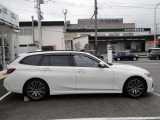 3シリーズツーリング 320i Mスポーツ 