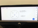 【12.3インチディスプレイオーディオ】各種オーディオ機能とスマホ連携機能を搭載。コネクティッドナビ対応。車載ナビ機能は搭載されていません。機能の詳細につきましては、展示店舗までお尋ねください。