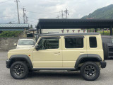 ホイールベースの延長により、高い直進安定性、及び、操縦安定性を実現。 また、車両の姿勢や状況を把握しやすいスクエアボディーにより、車両感覚が掴みやすく、危険回避性能を高めた。