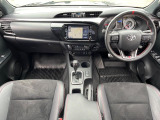 ハイラックス 2.4 Z GRスポーツ ディーゼル 4WD 