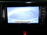 バックガイドモニターで、後方を確認しながら安心して駐車することができます。運転初心者も熟練者も必須の機能ですよ!